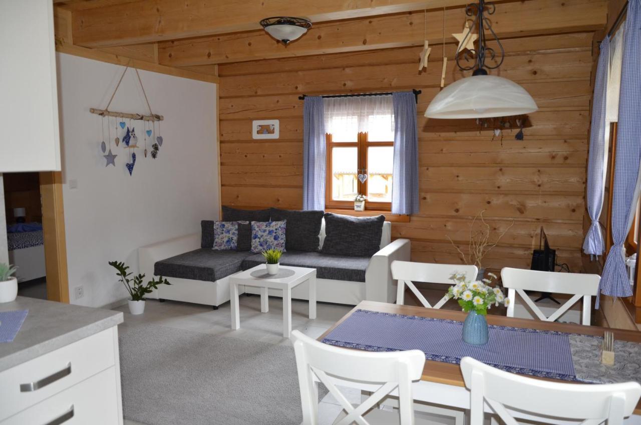 Apartmany U Vlcich Jam Petrowitz エクステリア 写真